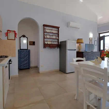 Casa Azzurra - Blue House تويلادا