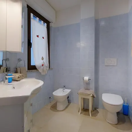 Casa Azzurra - Blue House