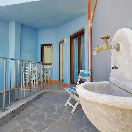 Casa Azzurra - Blue House تويلادا
