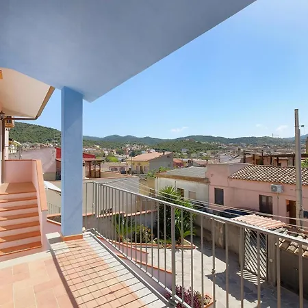 Casa Azzurra - Blue House تويلادا